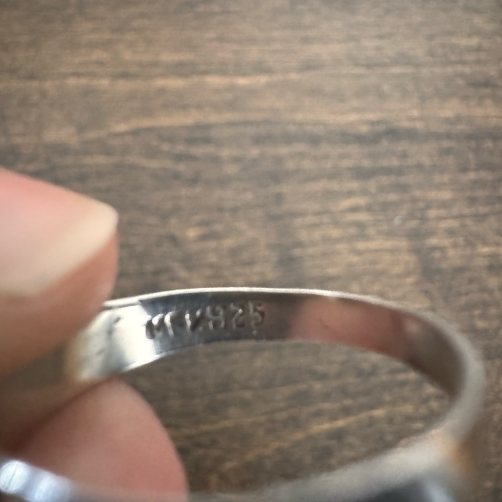 Silver and Blue Inlay Ring - Picture 3 of 4